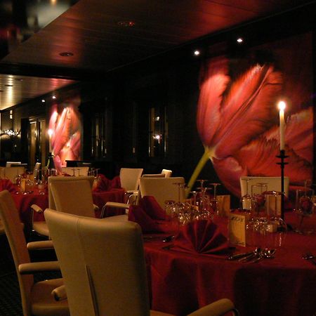 Hotel Pommerloch ภายนอก รูปภาพ