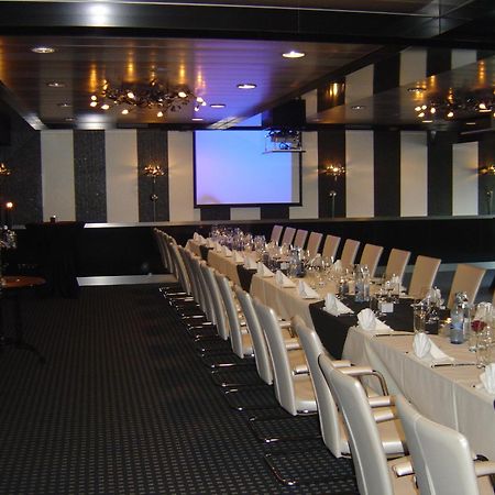 Hotel Pommerloch ภายนอก รูปภาพ